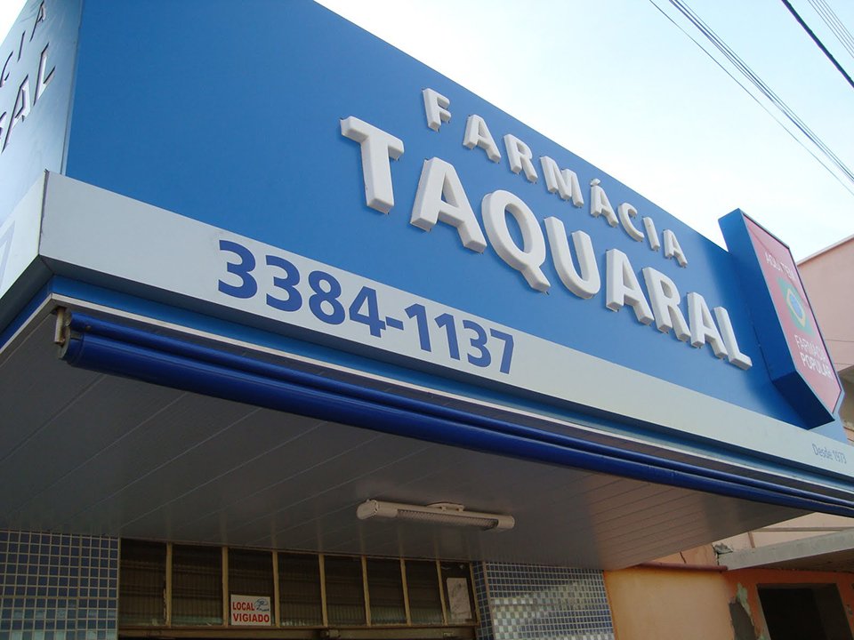 Fachada em ACM Azul