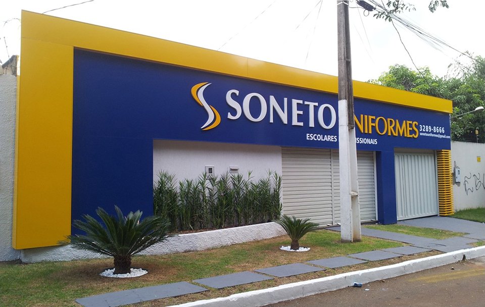 Fachada em ACM Azul