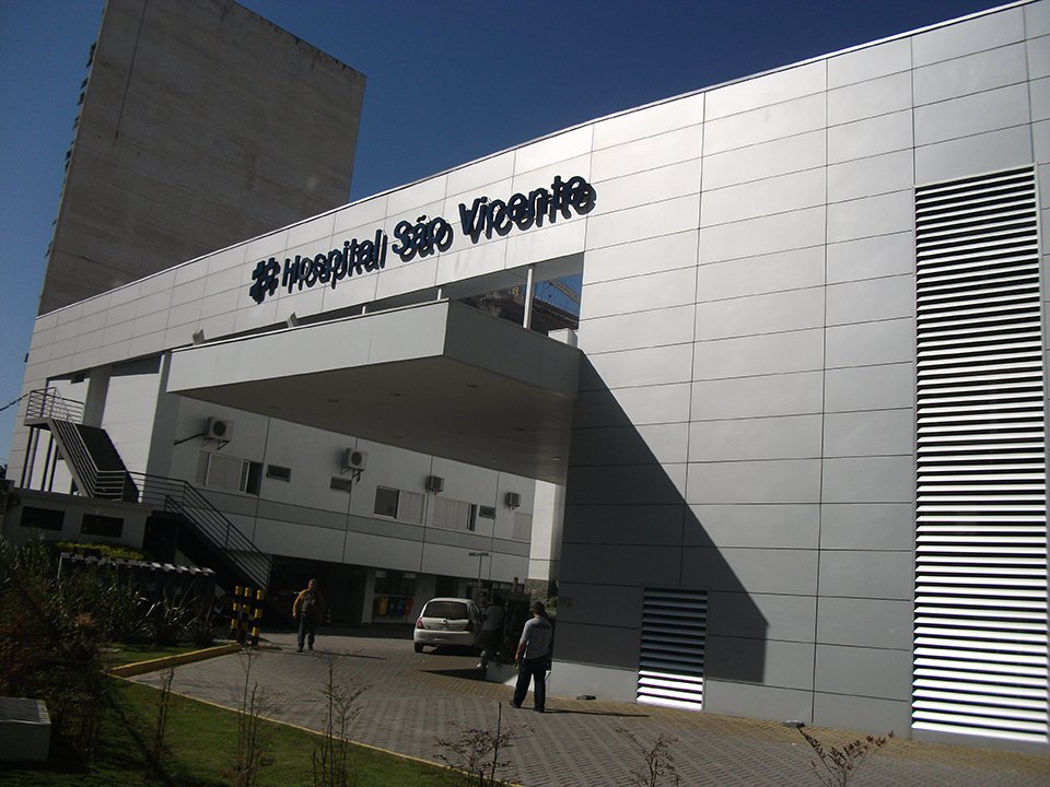 Fachada em acm