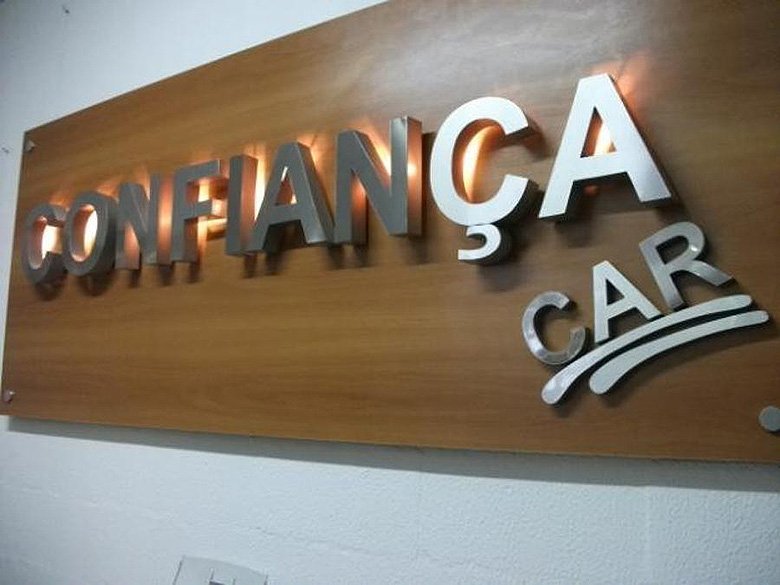 Letra Caixa em Inox com Led
