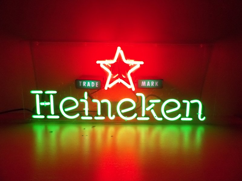 Letreiro Neon