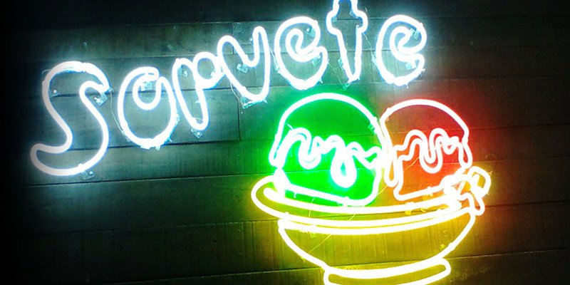 Letreiro Neon